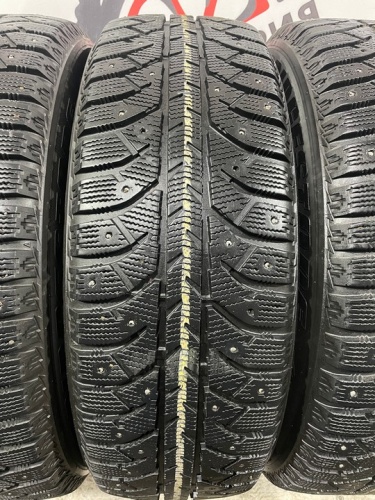 Bridgestone Ice Cruiser 7000 R18 235/60