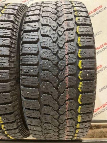 Yokohama Ice Guard F700Z R16	215/60