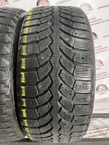 Bridgestone Blizzak Spike-01  225/50 R17