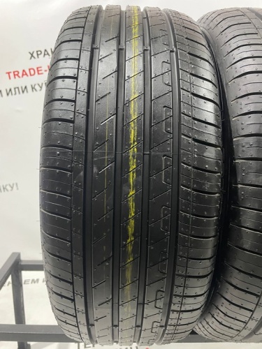 Goodyear EfficientGrip R17 215/55