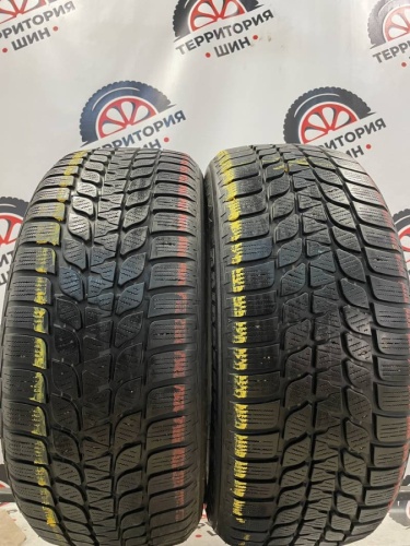 Bridgestone Blizzak LM-25 R17 215/55