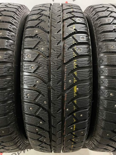 Bridgestone Ice Cruizer 7000s R17 235/65