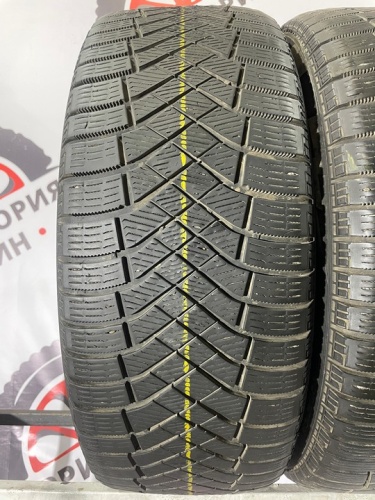 Pirelli Ice Zero FR R19 235/55