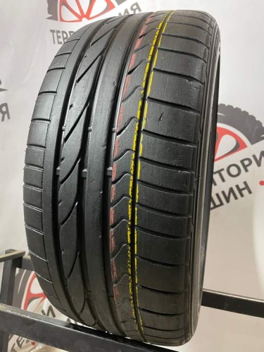 Bridgestone Potenza RE050A R17 235/45