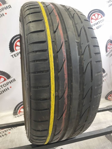 Bridgestone Potenza S001 RFT R18	225/40