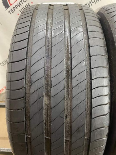 Michelin Primacy 4 225/50 R18 99W.