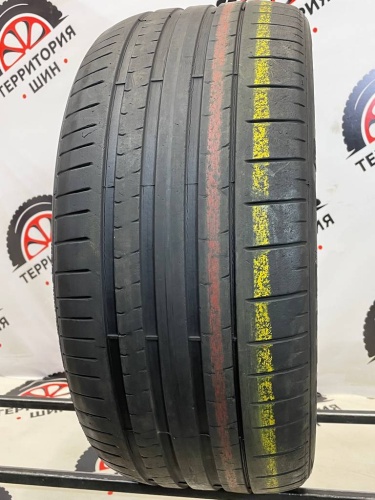 Pirelli P Zero PZ4 R21	275/35