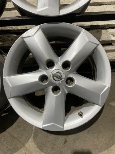 Литые диски Nissan R16 5x114.3