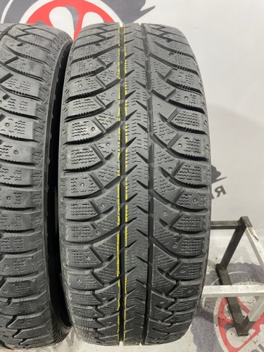 Bridgestone Ice Cruiser 7000 R17 225/65