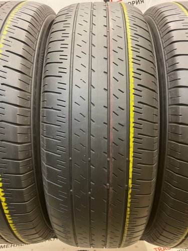 Bridgestone Dueler H/L 33 R18	235/65