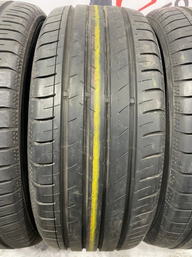 Yokohama BluEarth-GT AE-51 R17 215/45