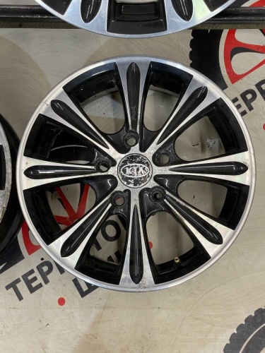 Литье KIA R15 5*114,3 ЦО 67,1 5,5J ET45