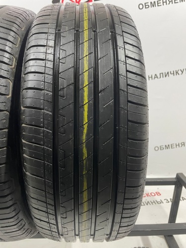 Goodyear EfficientGrip R17 215/55