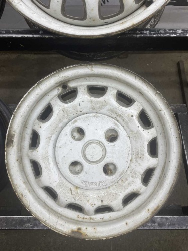 Литые Toyota R13 4*100 5j et35 ЦО 57,1