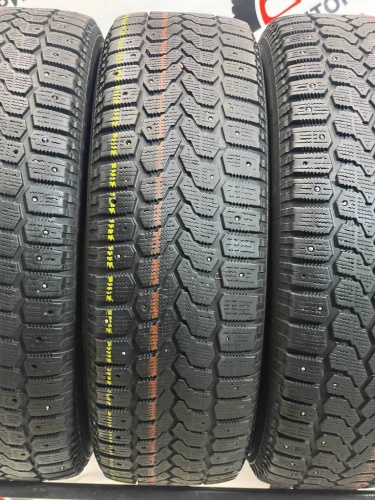 Yokohama Ice Guard F-700Z R16 215/70