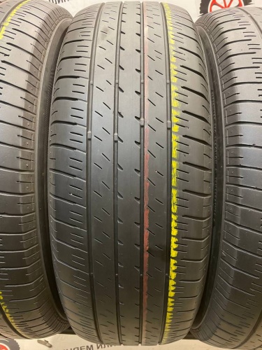 Bridgestone Dueler H/L 33 R18	235/65