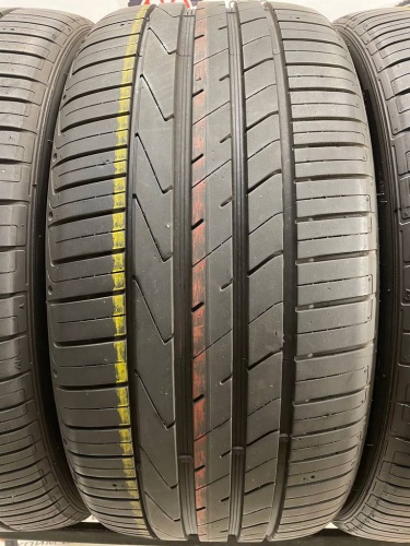 Hankook Ventus S1 Evo 2 SUV K117C R20 255/40