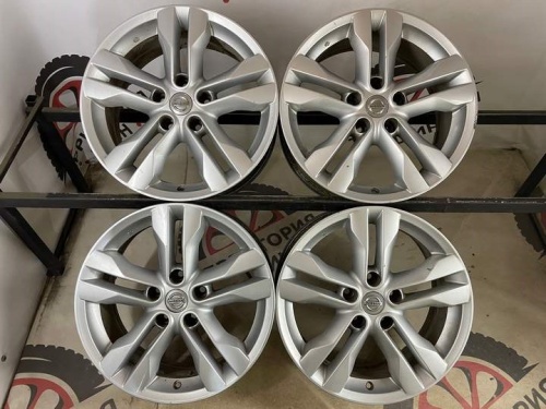 Литье Nissan ORIG R17 5х114,3/60,1/ЕТ45/J7