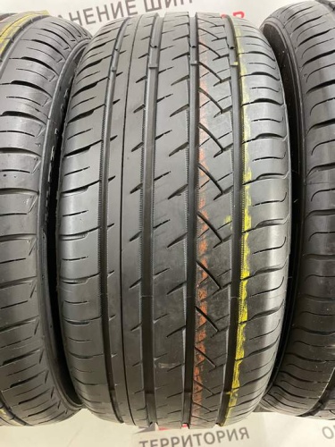 Arivo Ultra ARZ4 R17 215/50