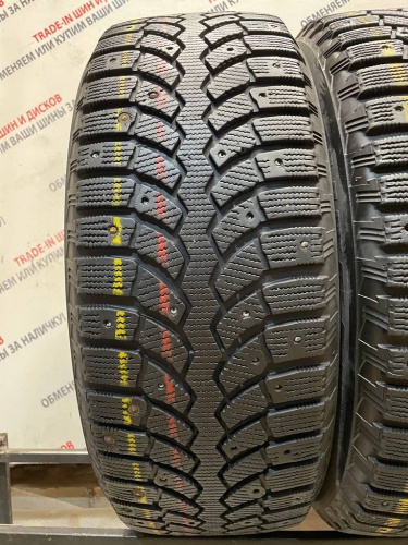 Bridgestone Blizzak Spike-01 R17 225/60
