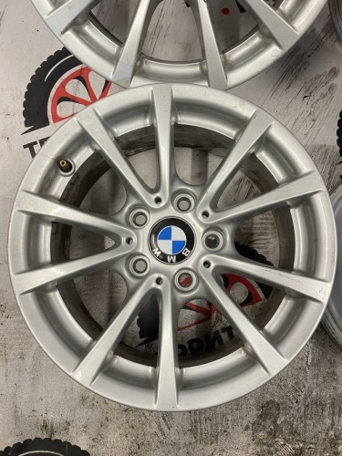 Литые BMW R16 5x120 ЦО72.6 ЕТ49 7J