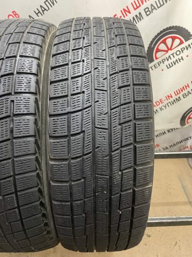 Yokohama IceGuard IG30 R16 205/65