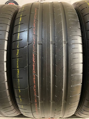 Dunlop SP Sport Maxx 050+ R21	295/40