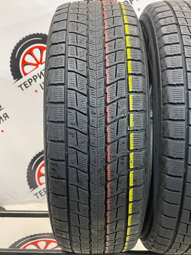 Dunlop Winter Maxx  SJ8 R17 225/65